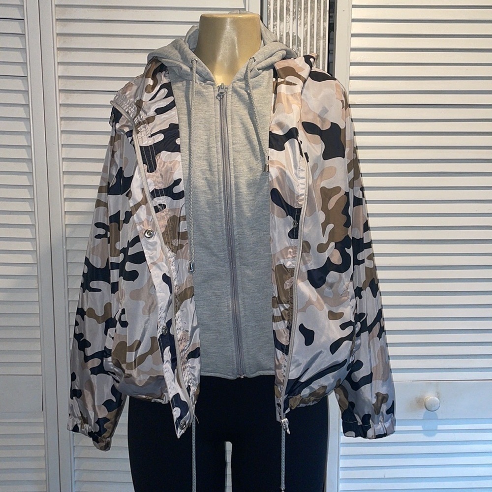 Juniors' J-2 by Jou Jou Hooded Windbreaker Jacket - Picture 4 of 10